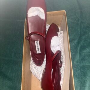 Steve Madden Women's Maple Wine Patent Mary Jane Shoes